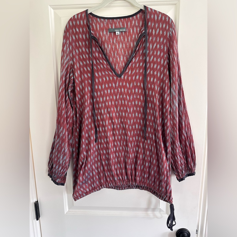 Turk + Taylor Women's Red Patterned Top